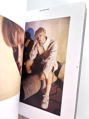 Stray Kids Cle 2 : Yellow Wood Taiwan Special Edition CD + Booklet