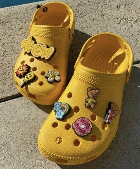crocs house shoes