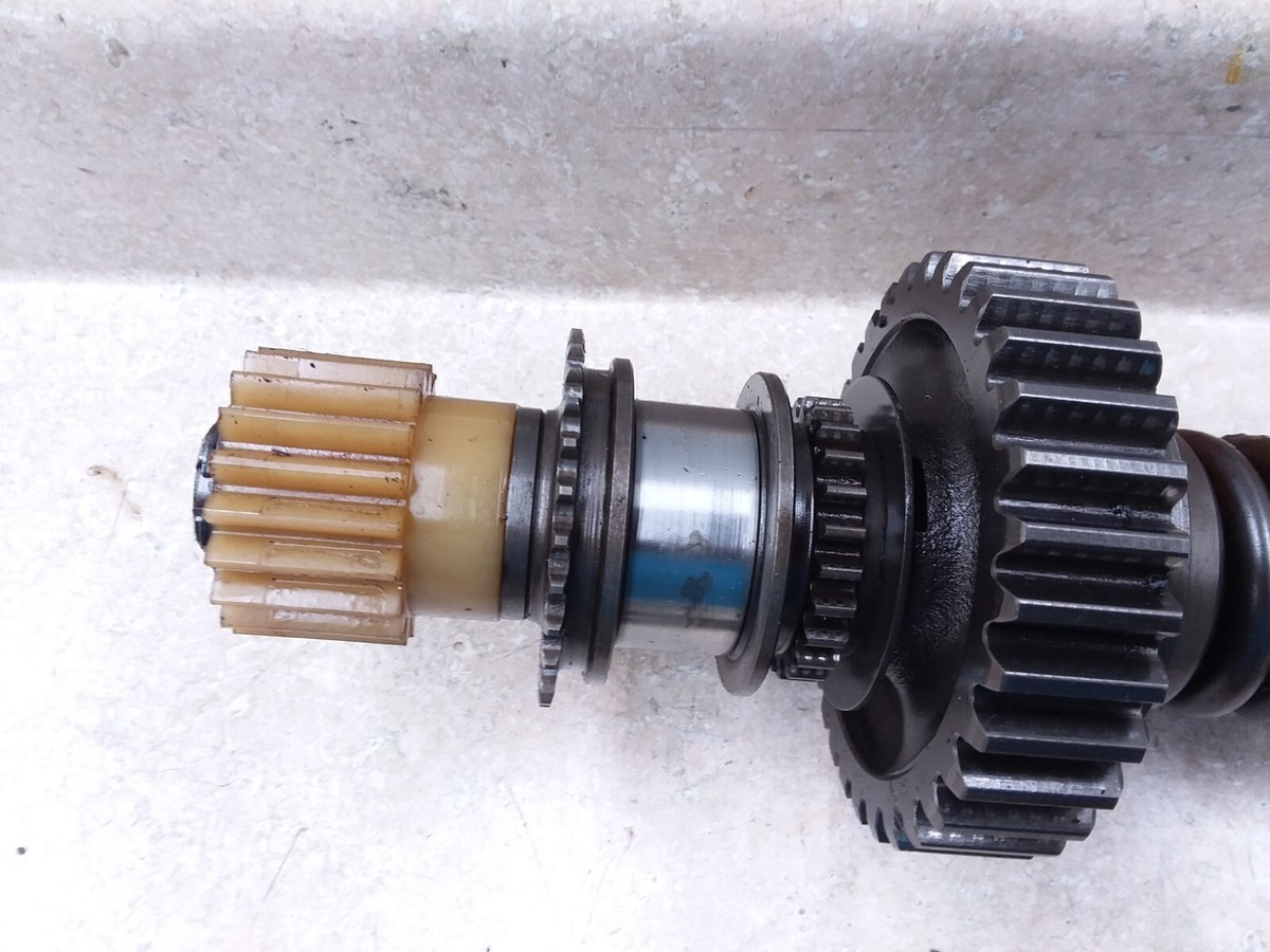 Kawasaki Voyager ZN1300 Engine Primary Shaft & Chain