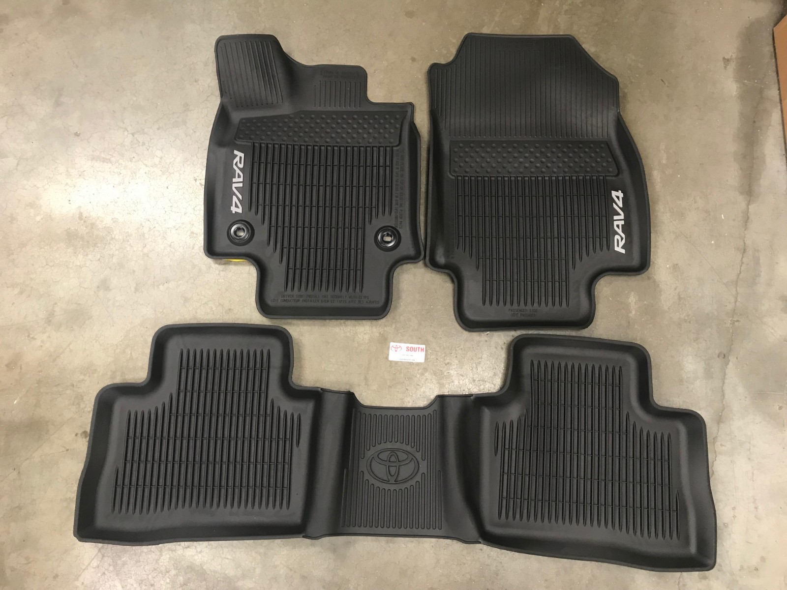 2019 RAV4 FLOOR LINER MAT RUBBER ALL WEATHER TOYOTA OEM PT9084219002