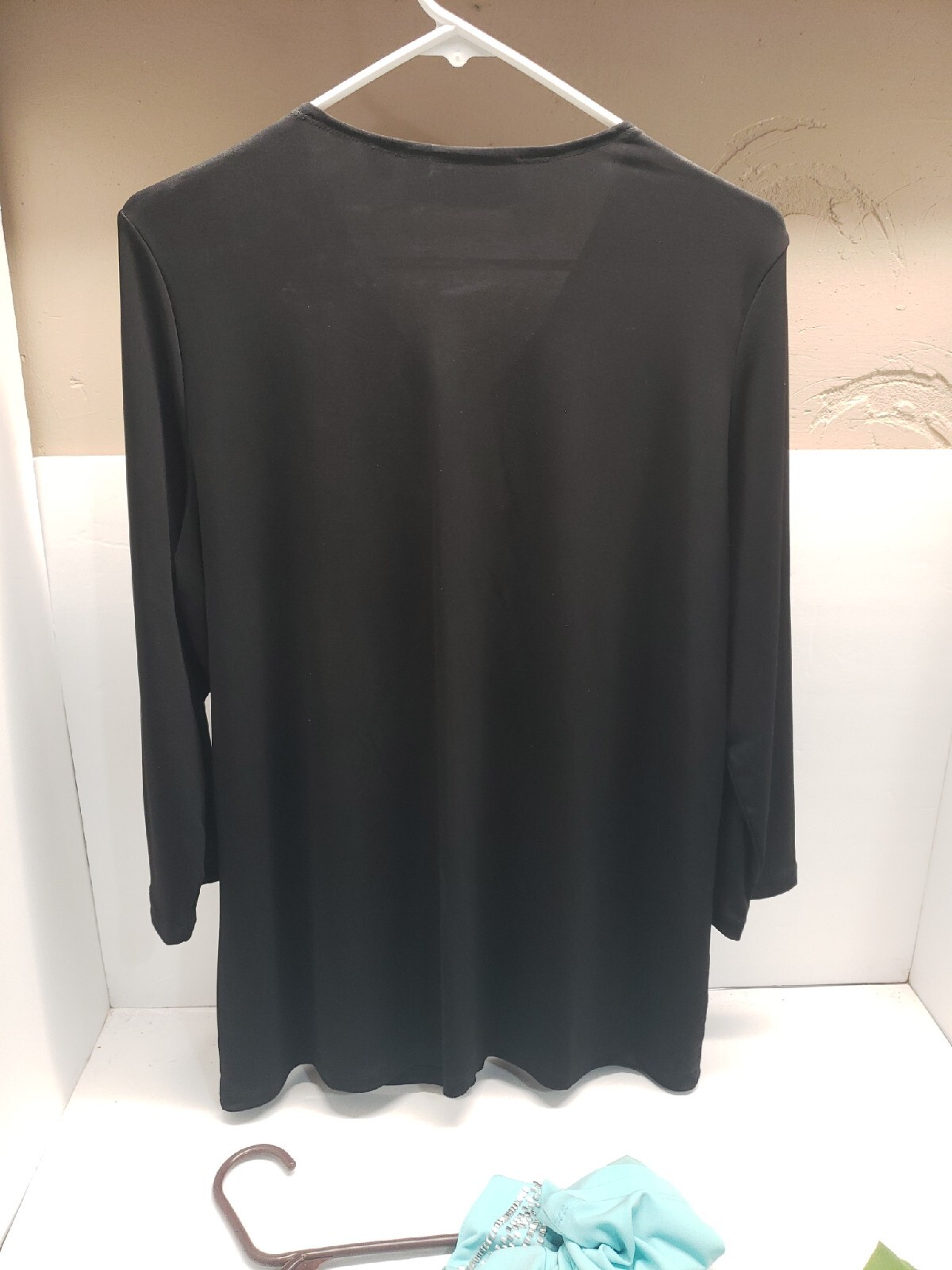 Susan Graver Style Medium M Pullover Basic Tee Lo… - image 7