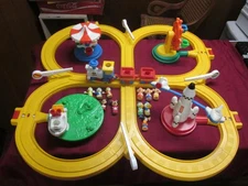 1986 Vintage Playmates Disneyland Playset Complete Train  Set++MAKE OFFER!