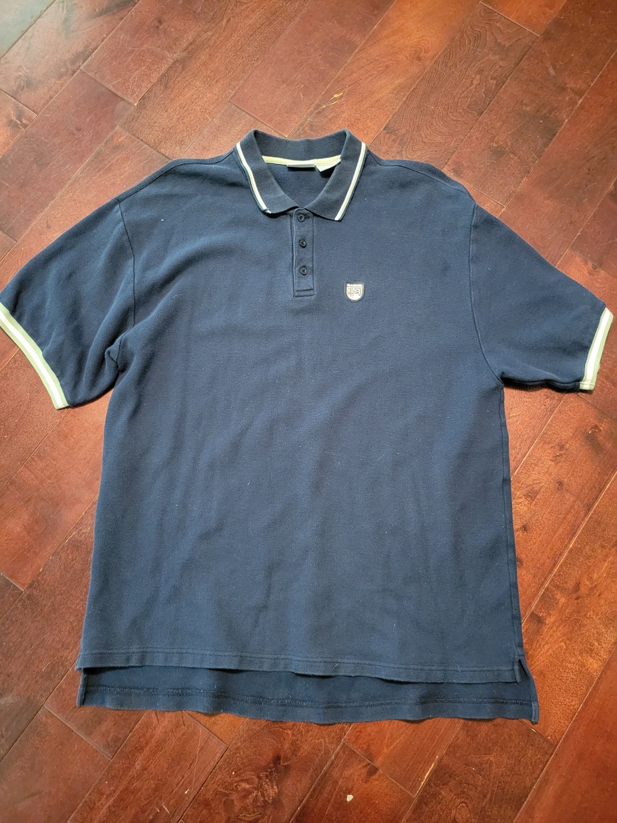 Vintage Reebok Classic Over-sized Medium Heavyweight Polo Shirt