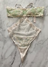 Victoria's Secret Coconut Daisy Chain Strapless Cut Out V-String Teddy XL