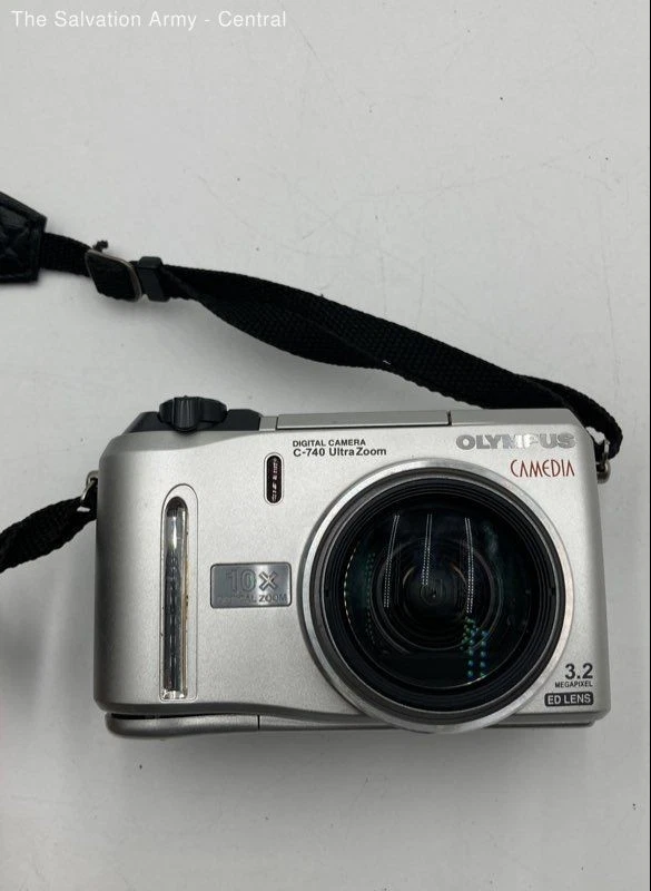 Olympus Camedia C-740 Ultra Zoom Silver 3.2MP 10x Optical Zoom Digital Camera - Image 3 of 4