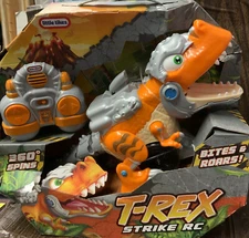 ⚡️Little Tikes T-Rex Strike RC 360 Spins Bites & Roars - 👉 Distressed Box👈