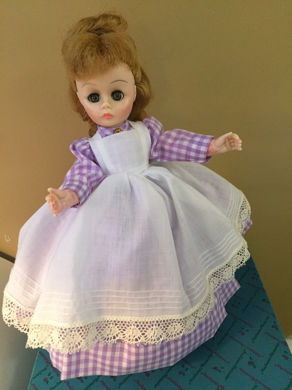Madame Alexander 11” Meg Doll. Tight Strings & Stand. Original Box. #1323 - 1976