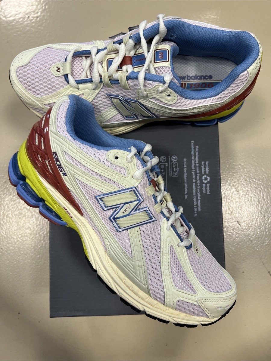 New Balance 1906R “Dawn Glow Tamarind” Colorway Size 7  display picture 3