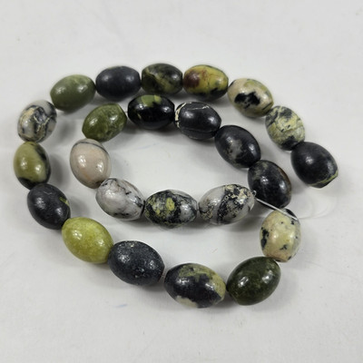 Serpentine Jade  Beads  Oval Green Untreated 16x12 mm, 15 Inch Strand