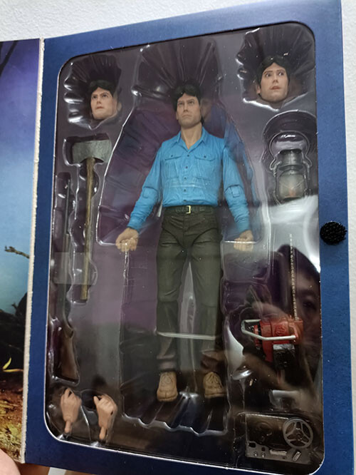 NECA ASH VS EVIL DEAD 7インチアクションフィギュア Ash VS Evil Dead Bruce Campbell Horror Ultimate 7