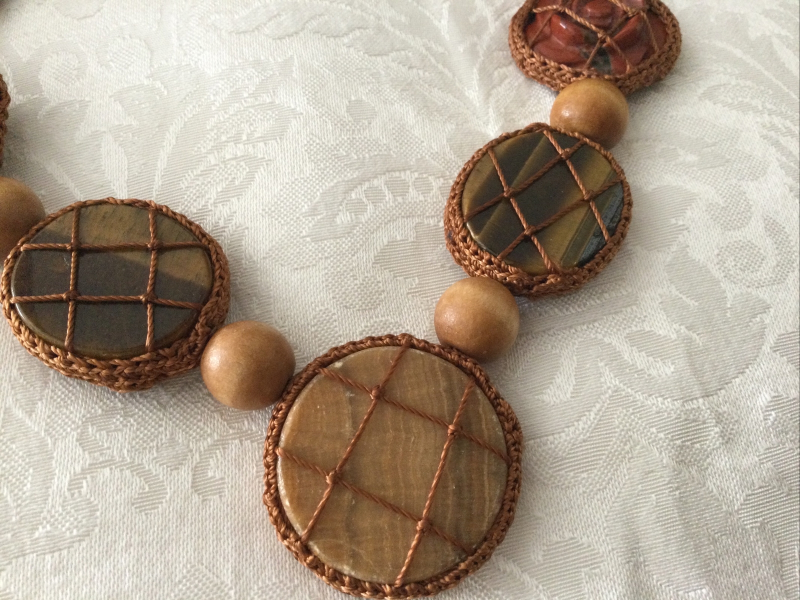 macramé necklace - image 4