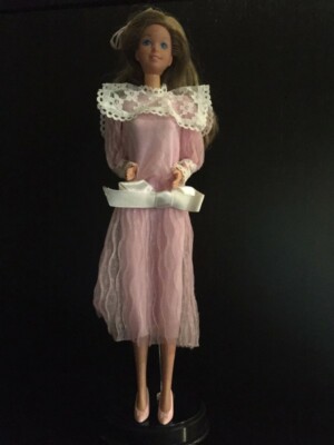 Poupée Barbie Vintage – Collection Doucoeur Family – Mattel Philippines – Originale