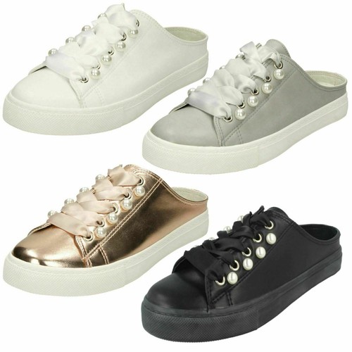 ladies mule trainers