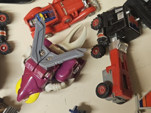 Lot Robots Transformers Hasbro Bandai G1 + notice + Autres 1980 - Foto 23 di 24