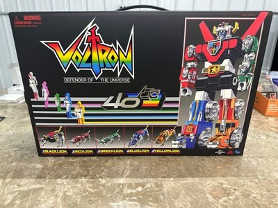   Voltron 40th Anniversary Gift Set with Light-Up Sound Base