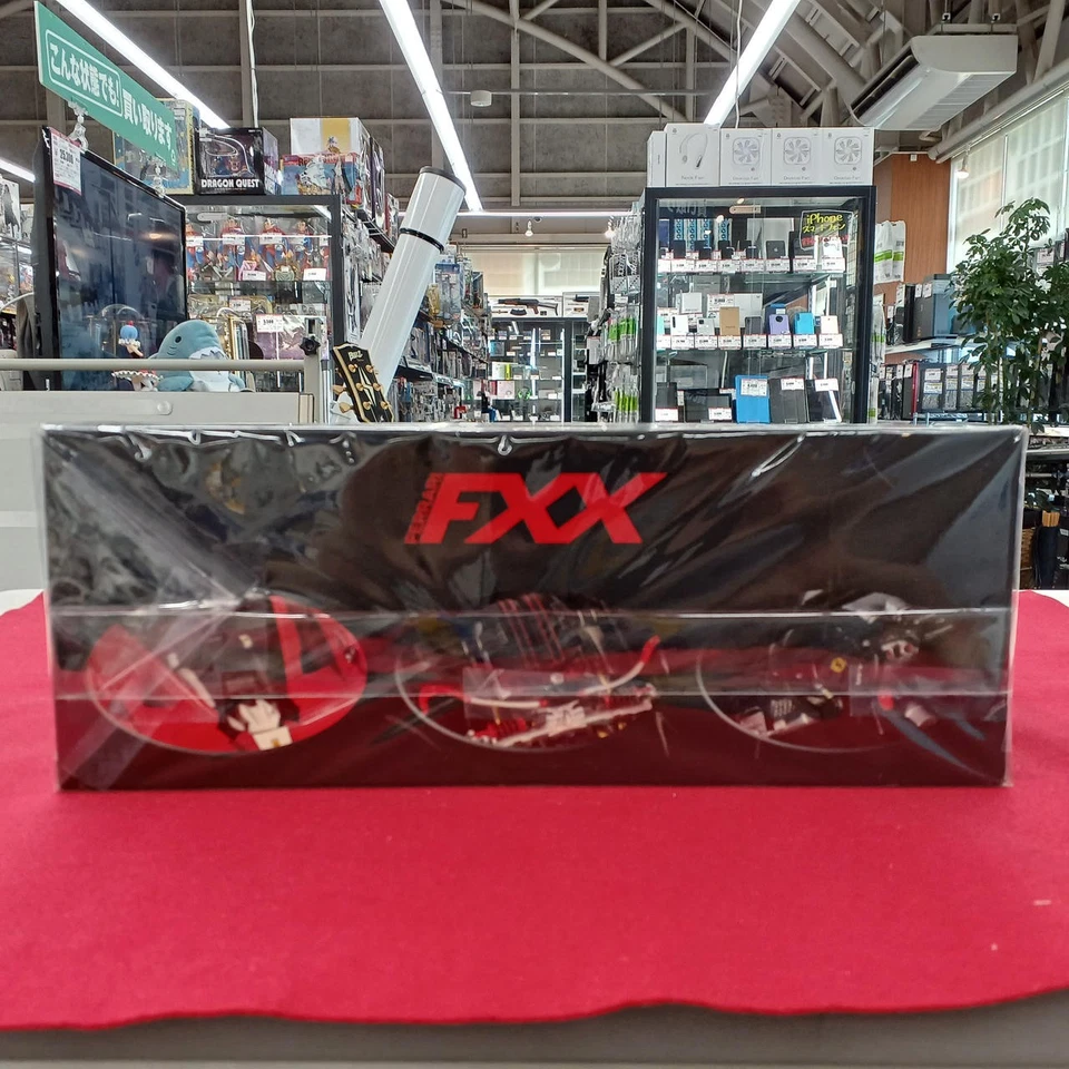 MATTEL Ferrari FXX BULE 1 18 scale ar - Image 2 of 2