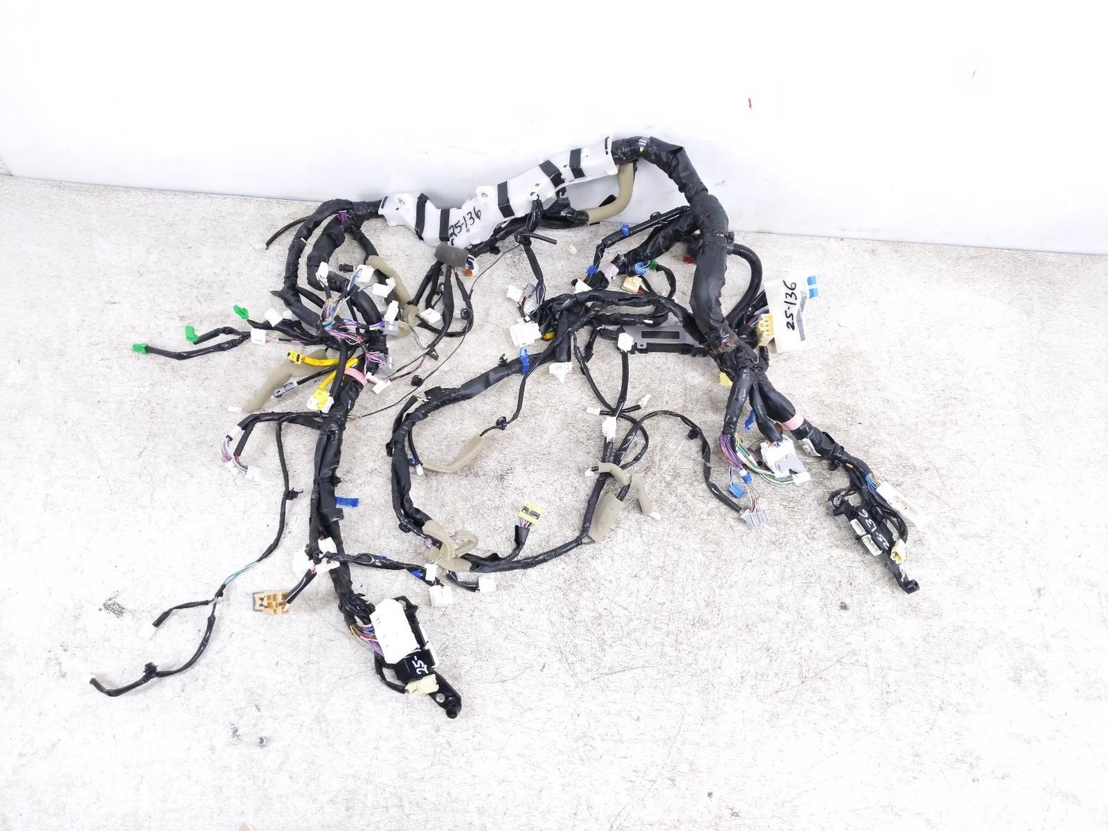 2019 Subaru Ascent Touring 2.4L Dashboard Instrument Wire Harness 81302Xc58a