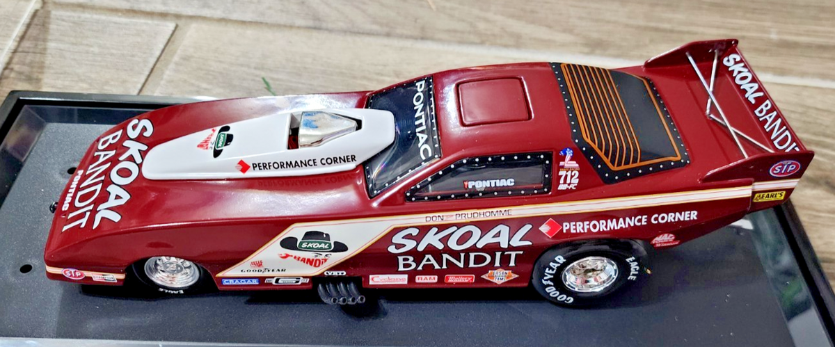 DON THE SNAKE PRUDHOMME NHRA CAR 1/24 DIE-CAST SKOAL BANDIT FUNNY
