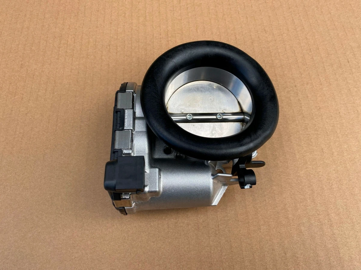 Mercedes Benz C63 AMG W204 2013 Engine throttle Body M156 V8 6.2L  