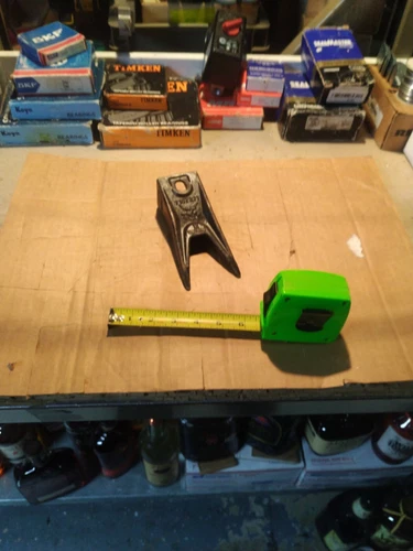 1) **New** OEM "Bobcat" #7107321, GST520. Twin Tiger Excavator Bucket Tooth.