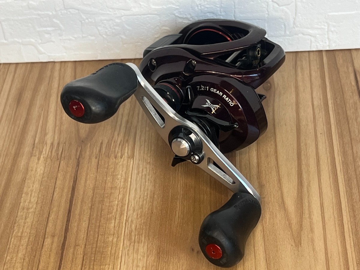 Shimano 14 scorpion 200 hg Baitcasting Reel right 7.2:1 Very Shimano 14 scorpion 200 hg Baitcasting Reel right 7.2:1 Very