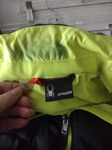 Spyder Boys Puffer Jacket XL Black Neon - Picture 9 of 10