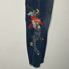 Free People Bird Floral Boho Festival Embroidered Skinny Jeans Sz 26 Raw Hem