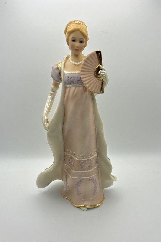 LENOX IVORY EMBASSY BALL 1996 Figurine Mint And Numbered