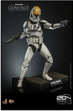 SIDESHOW HOT TOYS MMS648 STAR WARS ATTACK OF THE CLONES CLONE PILOT MISB