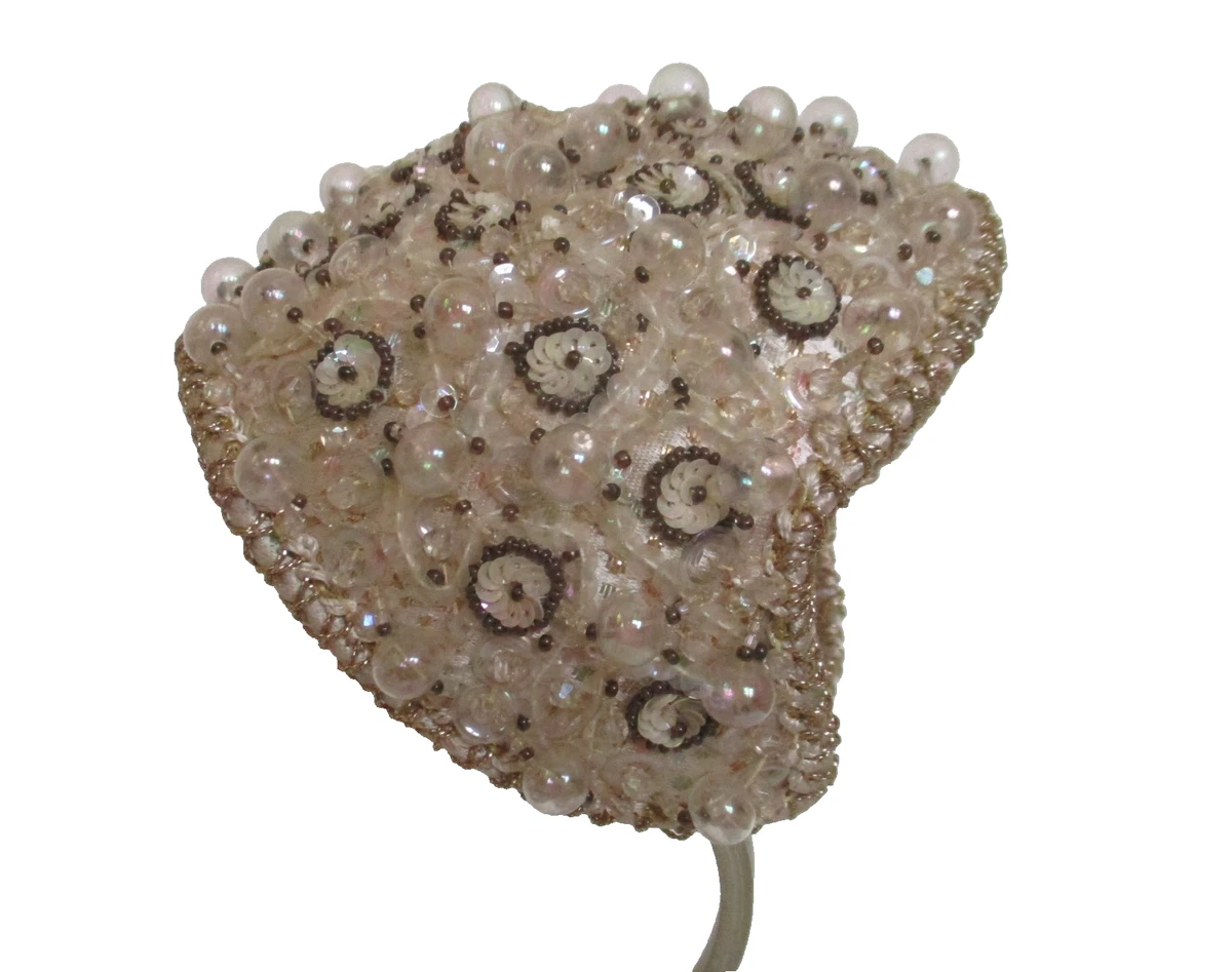 Vintage Alfreda New York Beaded Juliet Hat Tan Gold Metallic Trim Skullcap Cap 1950s Sequin Beaded Bridal Wedding Skull Cap Fascinator Hat  main image 3