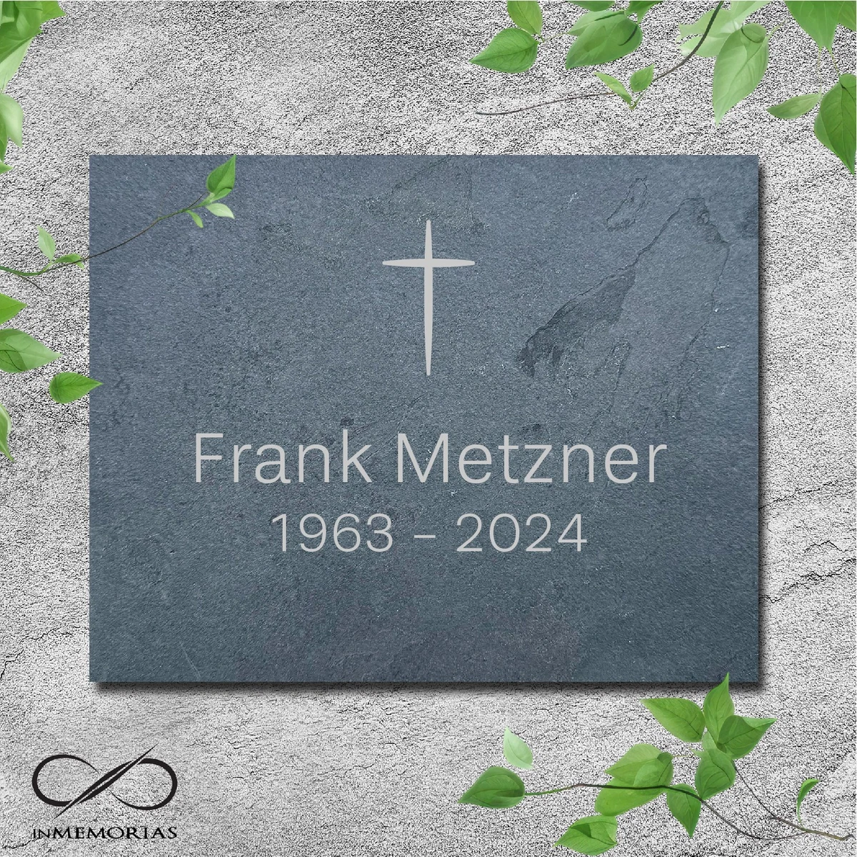 Produktbild von Grabplatte / Gedenkstein Aus Naturstein – Schiefer, Personalisierbar (inMemorias)