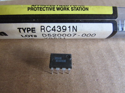 RC4391N GENUINE RAYTHEON Inverting & Step-Down Switching Regulator 8pin DIP, USA