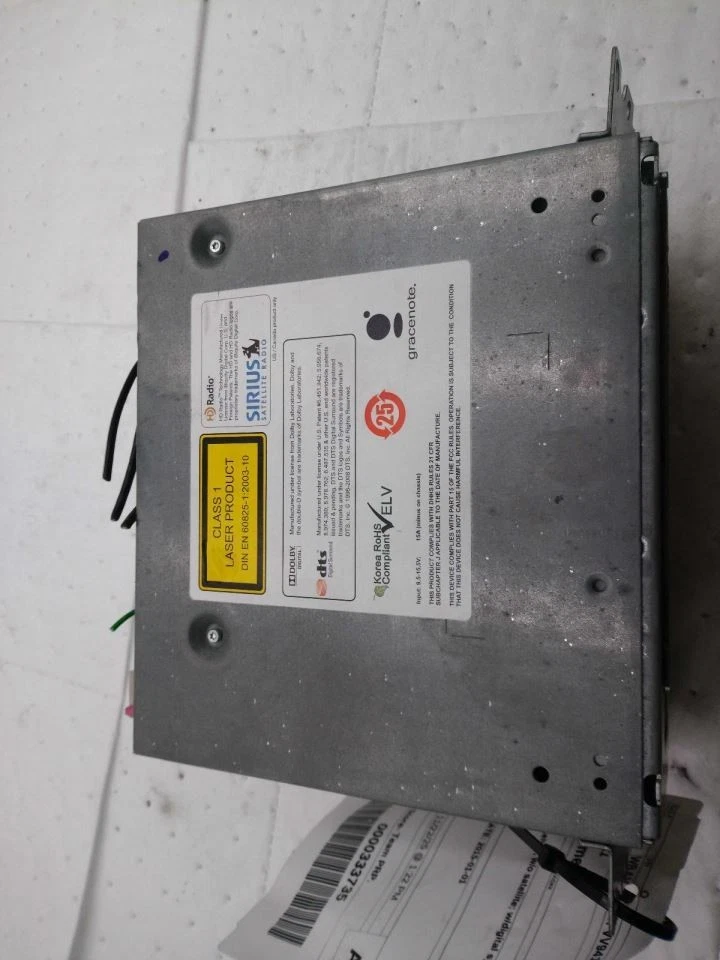 Equipo de audio receptor de radio Am-fm-cd compatible con BMW Z4 592305 11-16 Foto 2 de 4