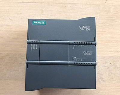 Siemens SIMATIC S7-1200 ( 6ES 7211-1AE40-0XB0 ) 1211C SPS Kom­pakt CPU _0.3_5