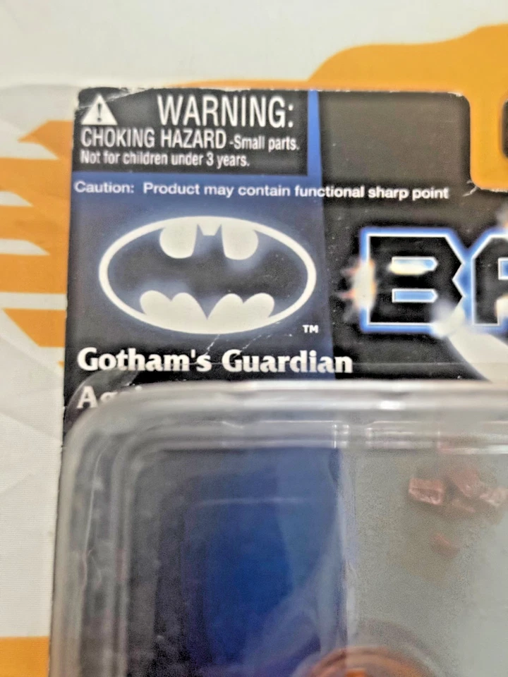 Figura de acción SELLADA Robin Yamato Batman Wave 1 | 7" DC Foto 3 de 4