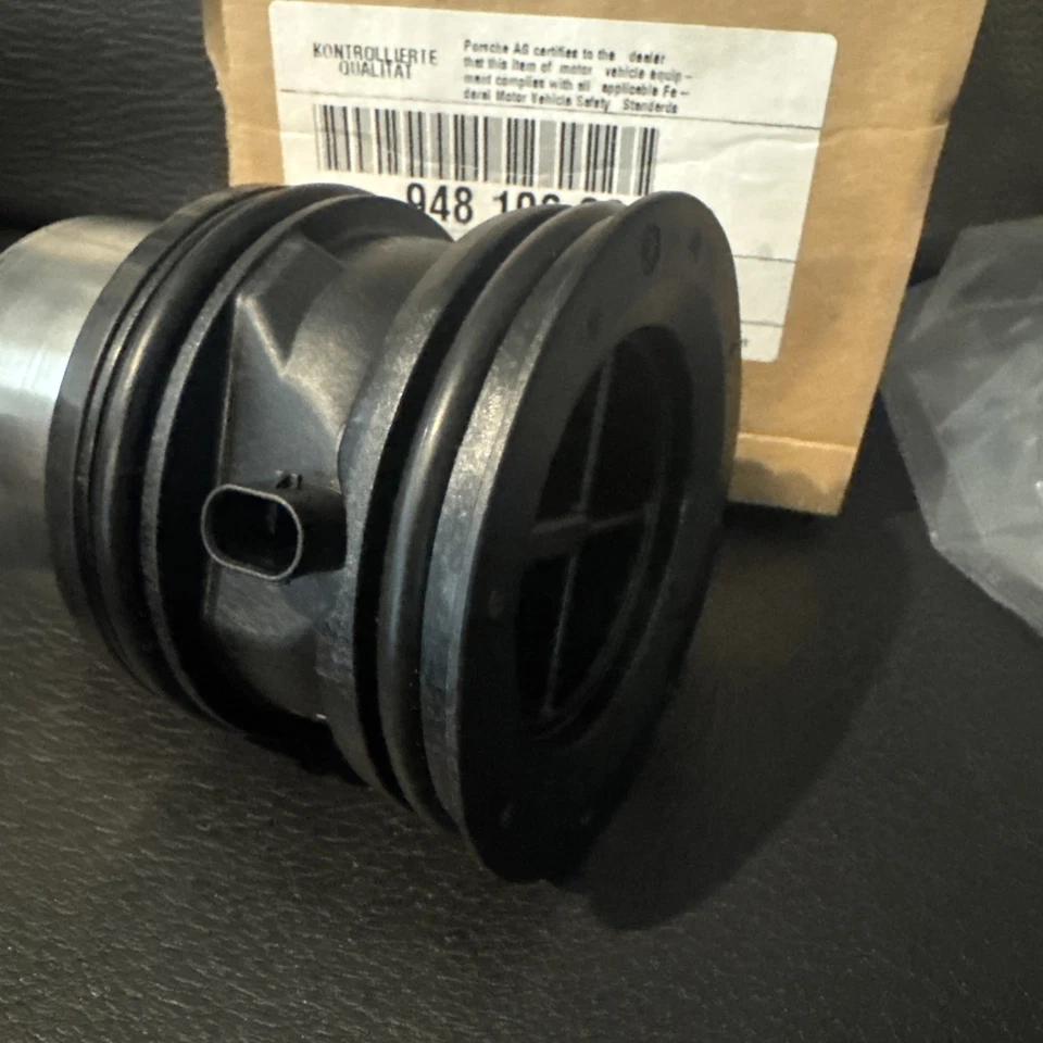 Termostato de refrigerante de motor genuino Porsche Porsche Porsche 948-106-034-03 Cayenne Macan Foto 4 de 4