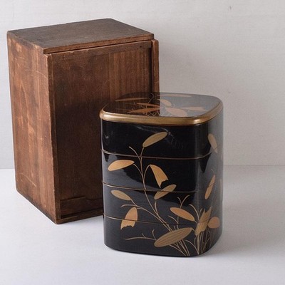Wajima Lackgeschirr Jubako Box 4-stufig Gras Maki-e Antik mit Box C 7535