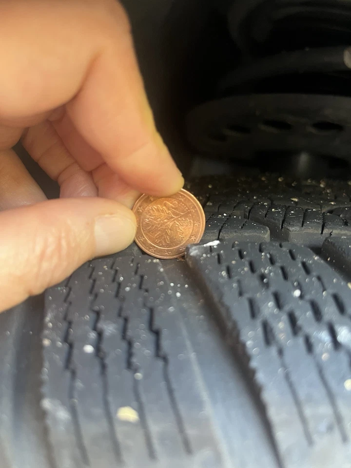 4x Winterreifen Komplett, Alufelgen + Reifen - Bild 4 von 4