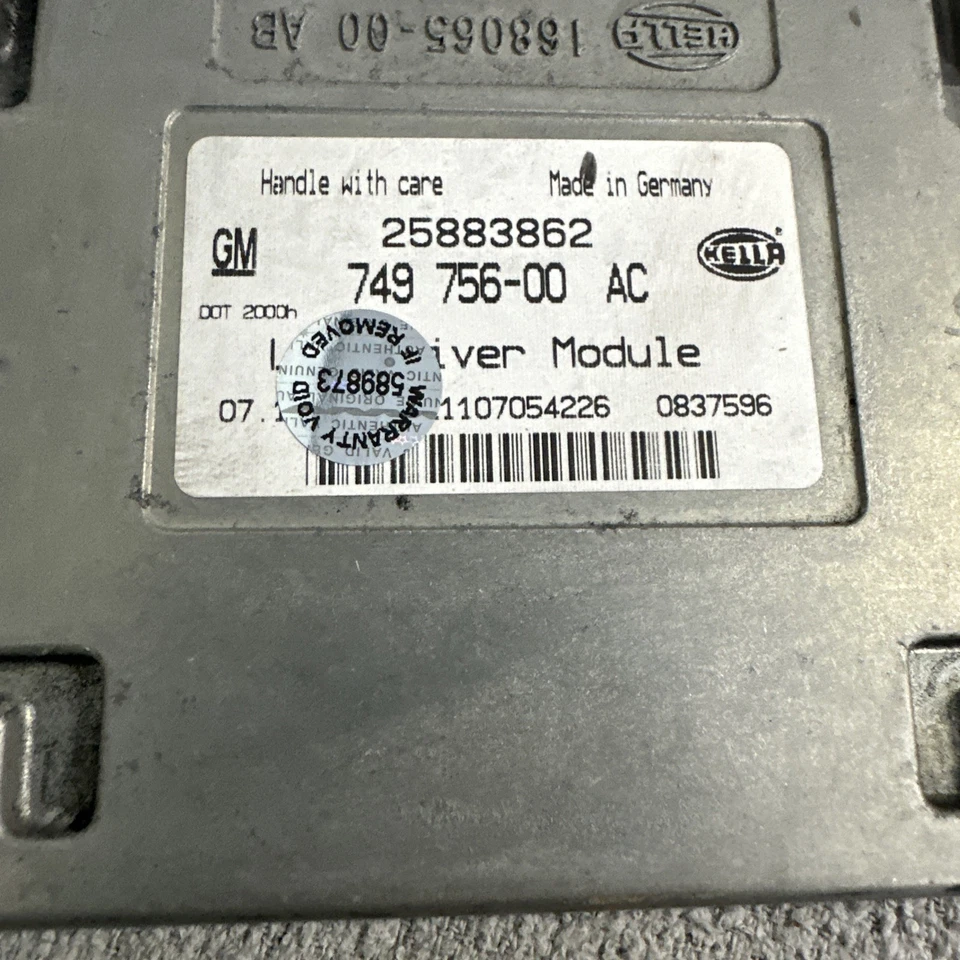 Módulo OEM para Cadillac Escalade Chevy Suburban GMC Yukon Faro LED 25883862 Foto 2 de 3