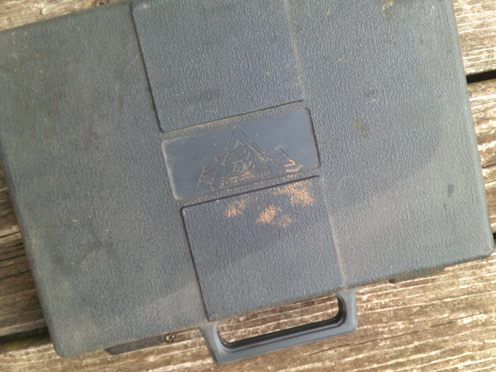 Picture 2 of 3