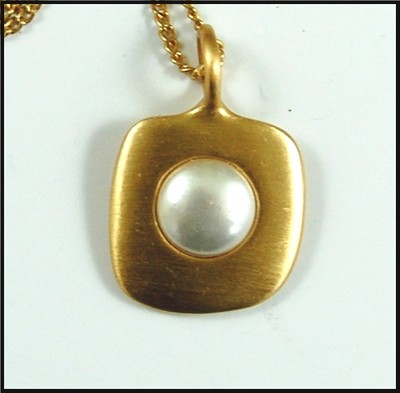 Signed Roberta Chiarella Modernist Pendant with Chain Necklace