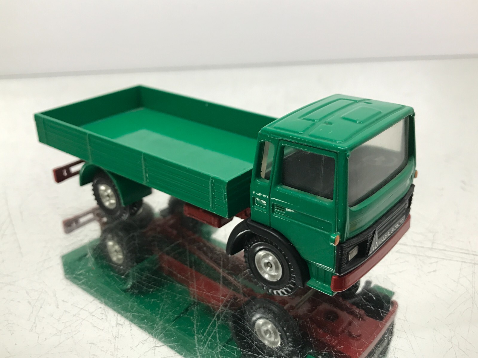 Picture 6 of 6