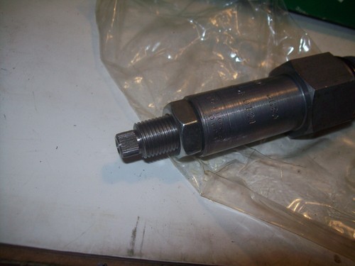 NEW FLUID CONTROLS 1G10-P2-3SV CARTRIDGE RELIEF VALVE P5481 - Imagen 5 de 5