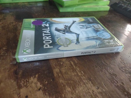 Portal 2 (Xbox 360, 2011) Brand New Factory Sealed - Picture 4 of 4