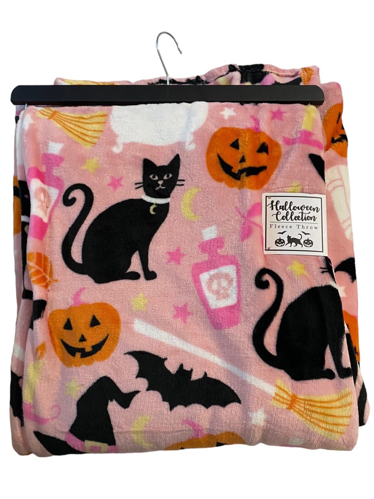 Halloween Cats and Pumpkins Pink Throw Blanket 50" x 70" NWT