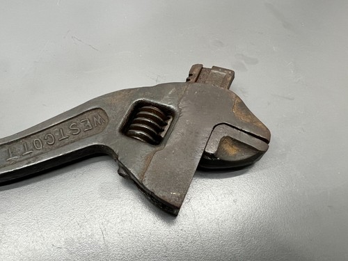 (Y) VINTAGE WESCOTT NO. 80 10" CURVED ADJUSTABLE WRENCH KEYSTONE MFG - VGC USA - Picture 6 of 6