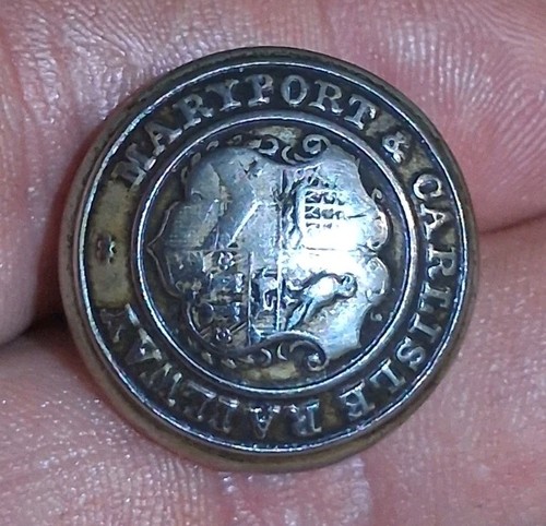 Railway button Maryport and Carlisle Railway 24 mm