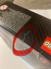 LEGO SPEED CHAMPIONS: Bugatti Chiron (75878) Box Is Damaged