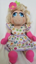 Vintage 1993 Miss Piggy Hasbro Muppet Plush Doll, Target Exclusive, Collectible
