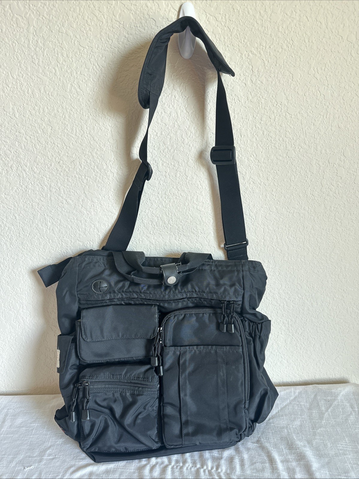 Nomadic Wise-Walker Black Large  Shoulder Bag Cro… - image 1